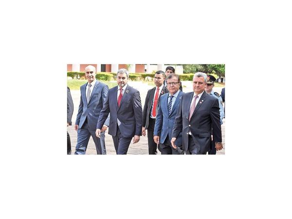 Marito advierte que sacará a los ministros que no rinden