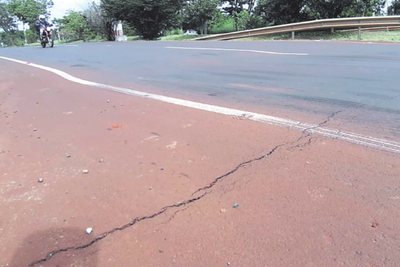 Obra orgullo de la era Cartes  se hunde en CDE | Diario Vanguardia 07
