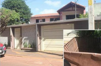 Amenazan con arrojar basura acumulada frente a la residencia del intendente Godoy