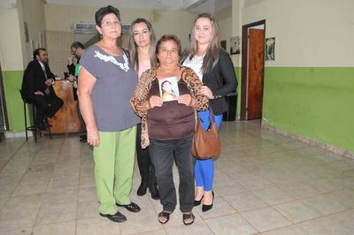 Familiares de Mariza Aguayo piden 30 años de cárcel para exconcejal de Minga Guazú