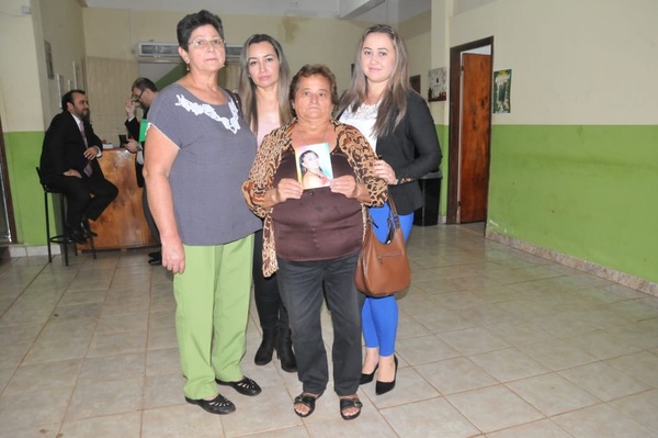 Familiares de Mariza Aguayo piden 30 años de cárcel para exconcejal de Minga Guazú