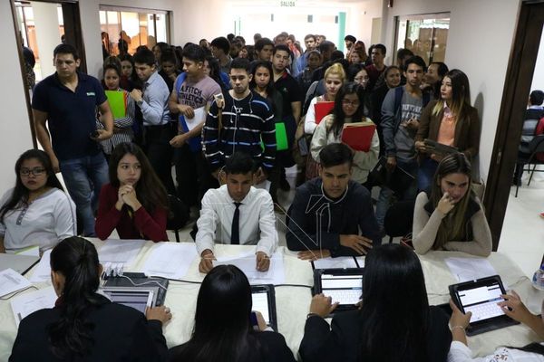 Ofrecerán 180 puestos en ferias de empleo de Asunción y Luque