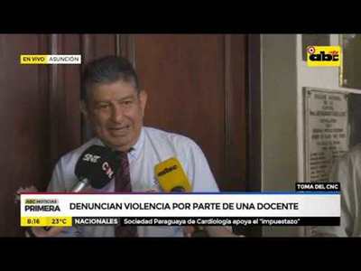 Apartan a docente denunciada por agresión - Tv - ABC Color