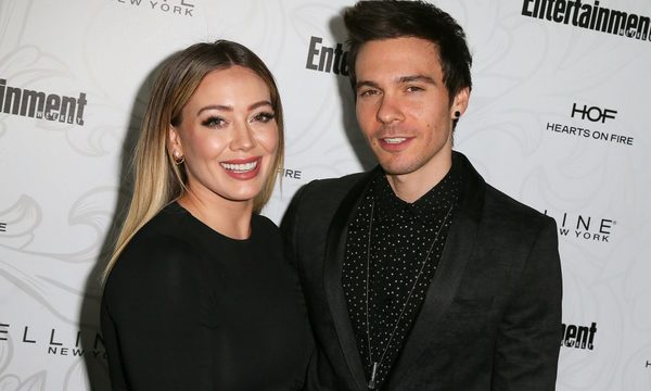 ¡Hilary Duff se comprometió!