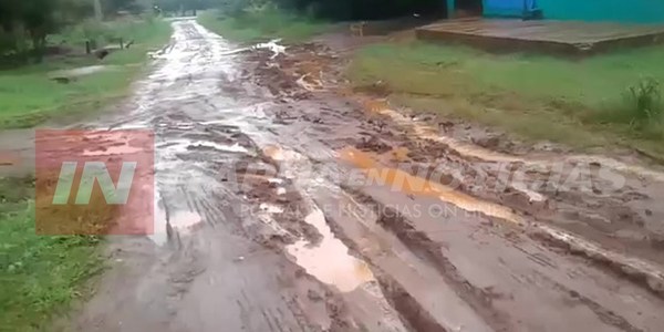DENUNCIA CIUDADANA: RECLAMAN CAMINOS DE TODO TIEMPO EN EL Bº CHAIPÉ