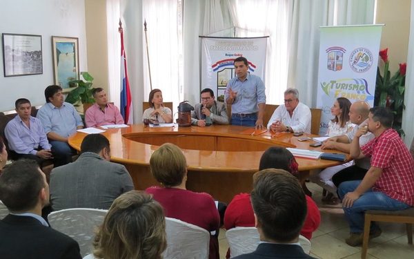 Lanzan proyecto turístico dirigido a jóvenes franqueños