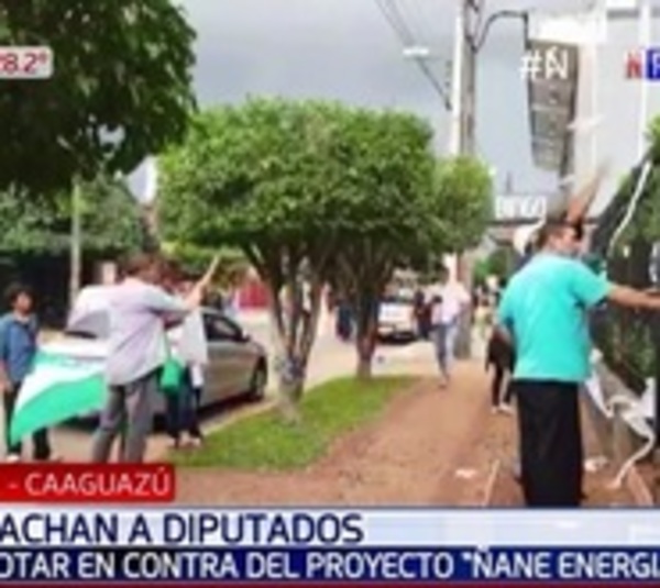 'Ñane Energía': Escrachan a diputados que votaron en contra - Paraguay.com