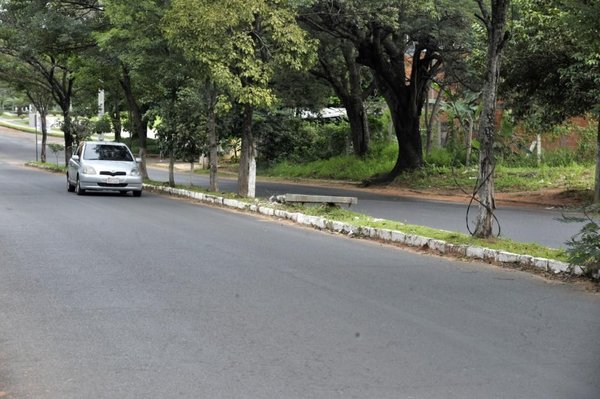 Oscuridad y miedo en la calle del pizzero - Nacionales - ABC Color