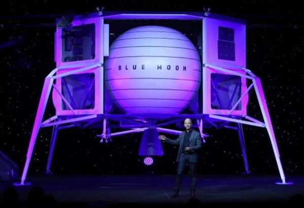 Develan vehículo de alunizaje llamado “Blue Moon”