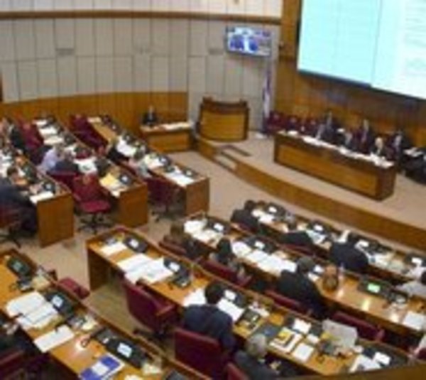 Vuelve el autoblindaje: Senado aprueba ley de pérdida de investidura - Paraguay.com