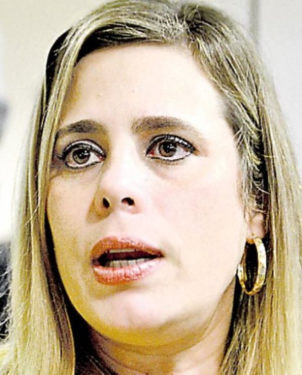 Diputada plantea que el fuero ya no sea escudo de impunidad - Edicion Impresa - ABC Color