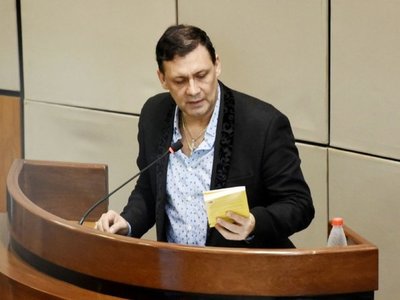 Senado deja para el próximo lunes la pérdida de investidura de Bogado