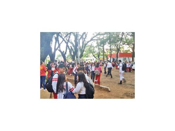 CNC: Acusan a una docente de maltrato y piden su destitución