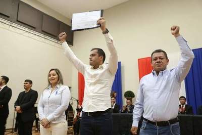 Electo intendente asumirá el lunes, tras denuncia de “vaciamiento” de la comuna
