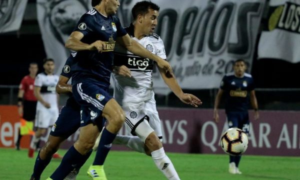 Olimpia cierra con derrota fase de grupos