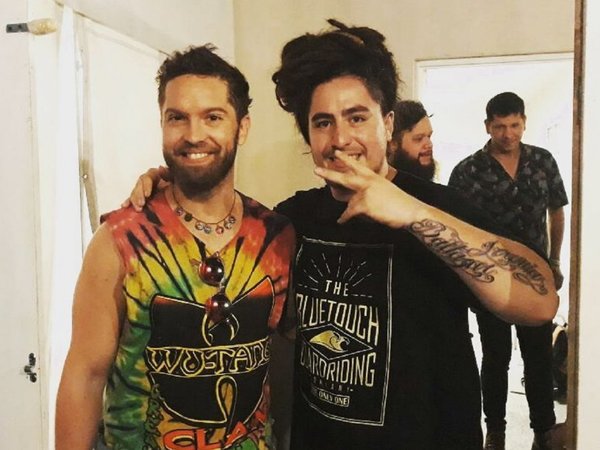 Grupo argentino lanza canción con vocalista de Kchiporros