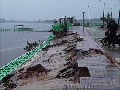Pilar queda sin motobombas y aguas amenazan con sobrepasar muro
