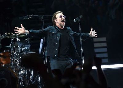 #Cápsula985 1960: nace el cantante Bono - Espectaculos - ABC Color