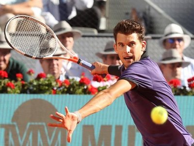 Thiem vuelve a ser el verdugo de Federer en tierra