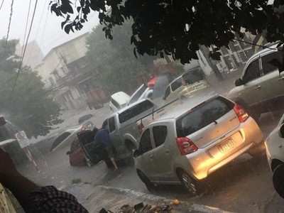 Las autoridades piden no salir a las calles  - Radio 1000 AM