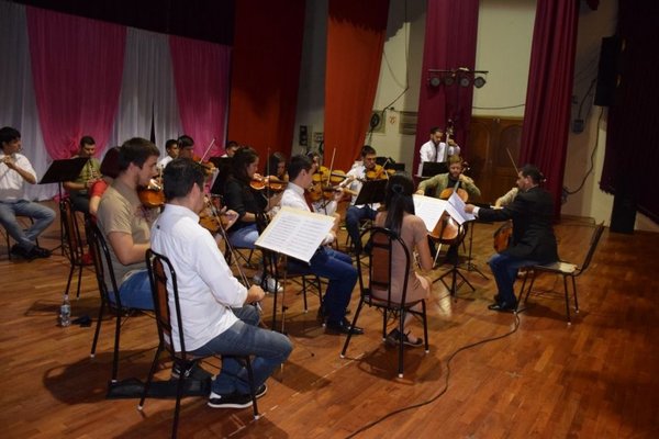 Orquesta municipal debutará con un homenaje a las madres - Espectaculos - ABC Color