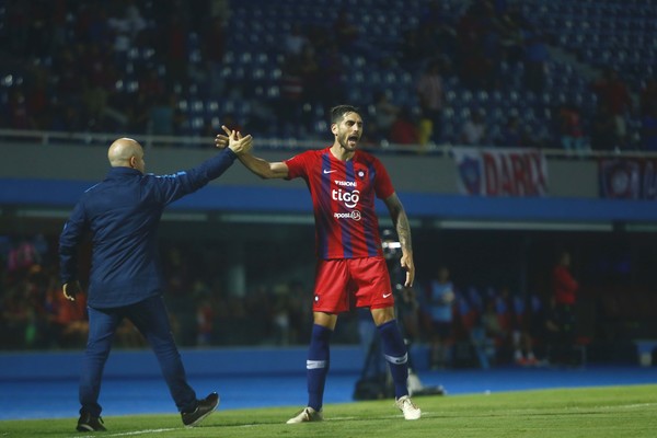 Cerro Porteño se prepara para recibir a Santaní