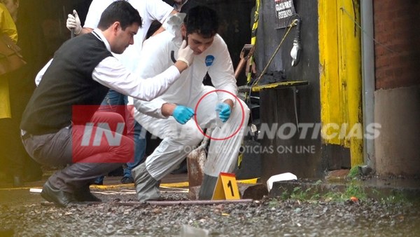 FORENSES CAPITALINOS ENCUENTRAN VAINILLAS EN LAVADERO EN EL CASO VERÓN.