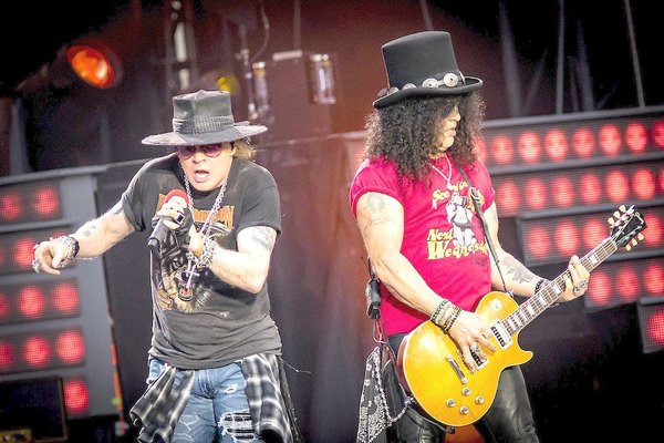 “Guns N’ Roses” metió demanda a cervecería