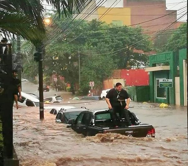 Diluvio en Pilar, réplica en Central - Edicion Impresa - ABC Color