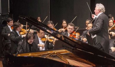 OSCA inicia Ciclo de Abono en una apasionada noche - Edicion Impresa - ABC Color