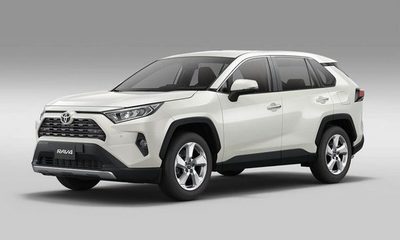 Toyotoshi presenta la nueva generación del RAV4