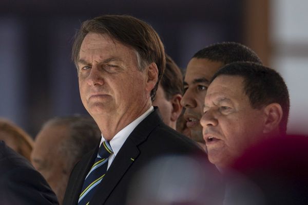 Corte Suprema de Brasil ordena a Bolsonaro explicar decreto de porte de armas
