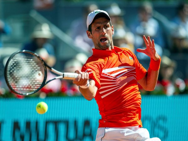 Djokovic vence a Thiem y disputará por tercera vez la final