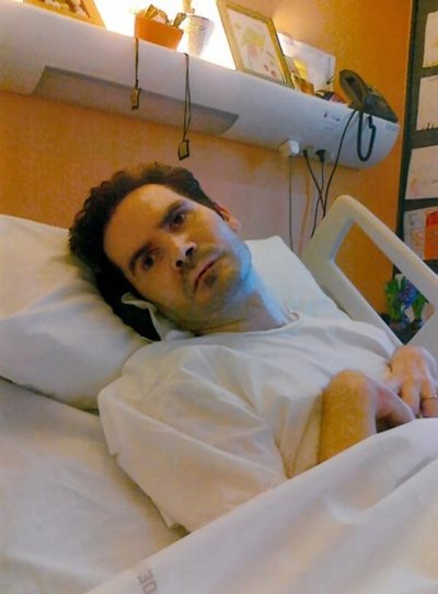 Médico de paciente francés en centro de batalla legal anuncia cese de cuidados - Internacionales - ABC Color