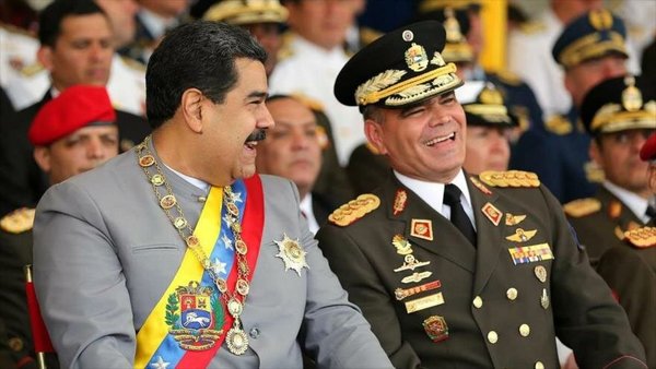 Ministro de Defensa denuncia provocación de EEUU por buque cerca de Venezuela | .::Agencia IP::.