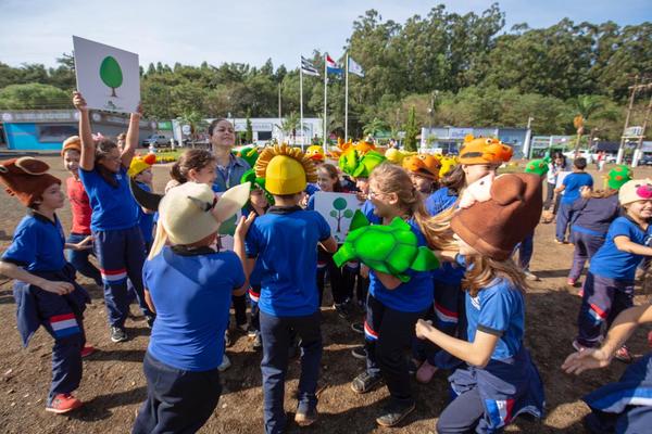 Gran repercusión de la Jornada Ambiental de A Todo Pulmón en la Expo Santa Rita » Ñanduti