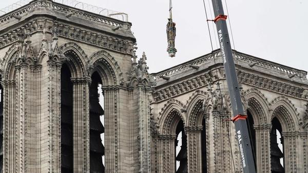 Las obras de Notre Dame dividen a Francia y se lo ponen difícil a Macron » Ñanduti