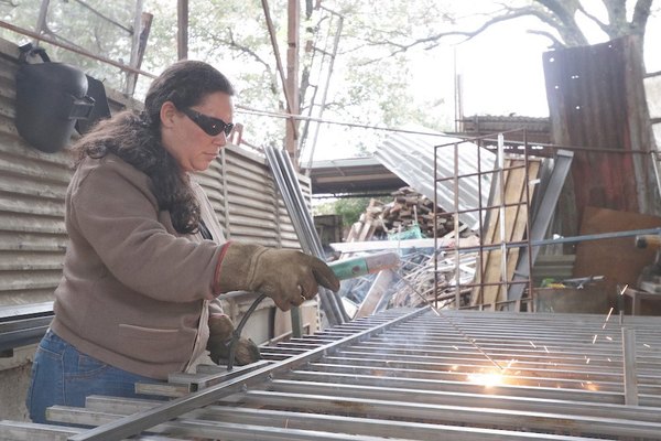UNA MAMÁ DE HIERRO