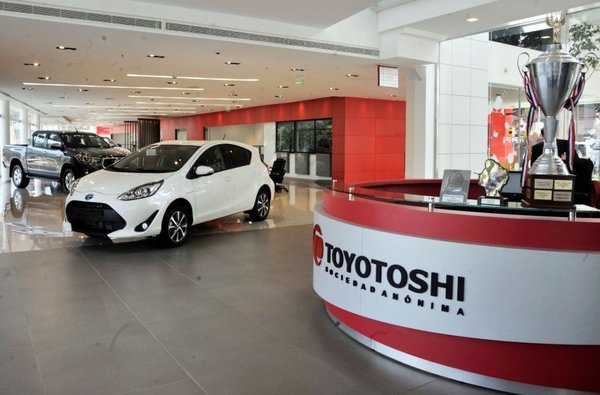 Toyotoshi SA celebra medio siglo y anuncia una importante inversión - Edicion Impresa - ABC Color