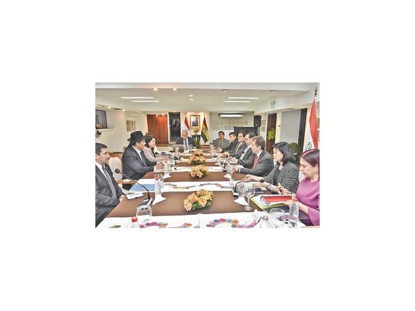 Bolivia y Paraguay  buscan dar impulso a relación comercial