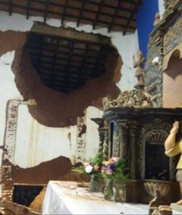Se desplomó parte del histórico templo jesuítico de San Joaquín - ADN Paraguayo