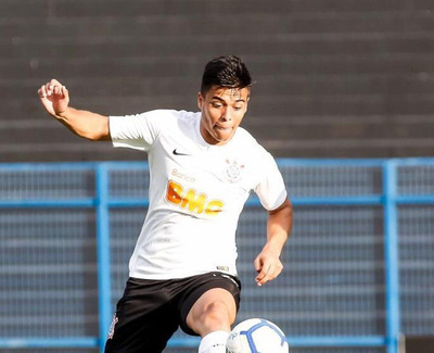 El “Timão” triunfa con gol de Sandoval - ADN Paraguayo