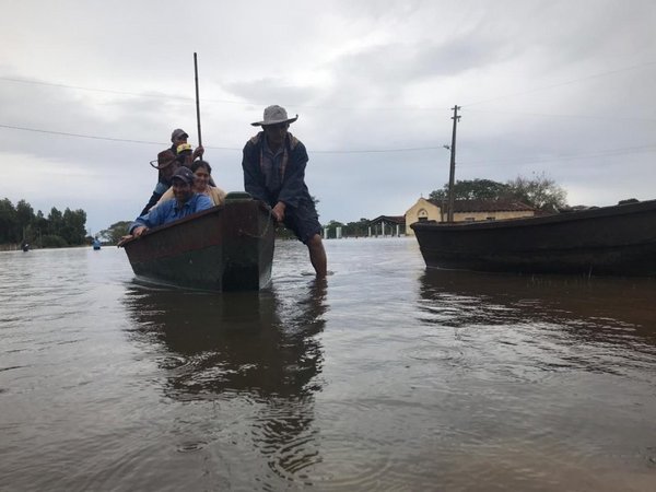Inundaciones no dan tregua en Pilar - Fotos - ABC Color