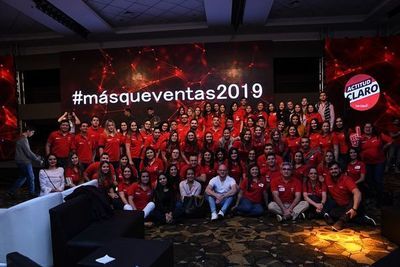 Claro realizó exitosa convención con todos los que forman ventas