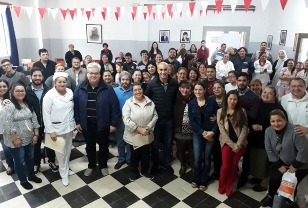 Enfermeras preparan una gran movilización el 29 - Edicion Impresa - ABC Color