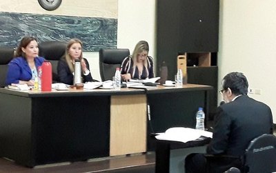 Excontralor es condenado a cuatro años por corrupción - Edicion Impresa - ABC Color