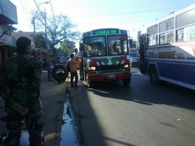 Inician regulada de colectivos - Radio 1000 AM