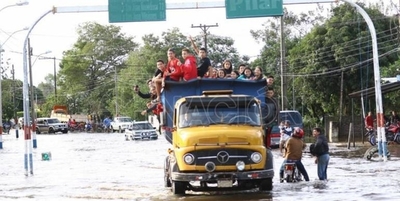 HOY / Suspenden clases en Pilar y distritos anegados