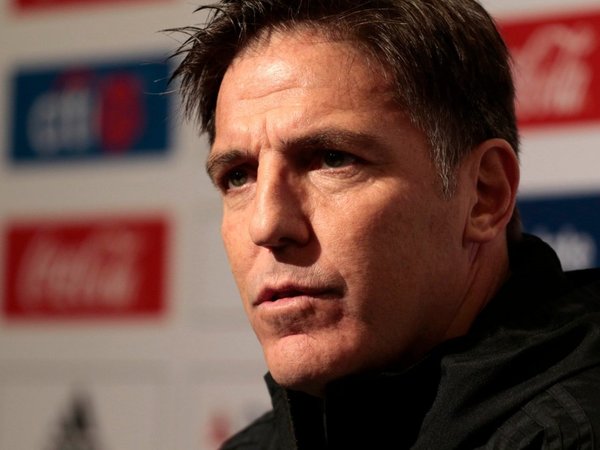 Berizzo cita hoy a 40 albirrojos