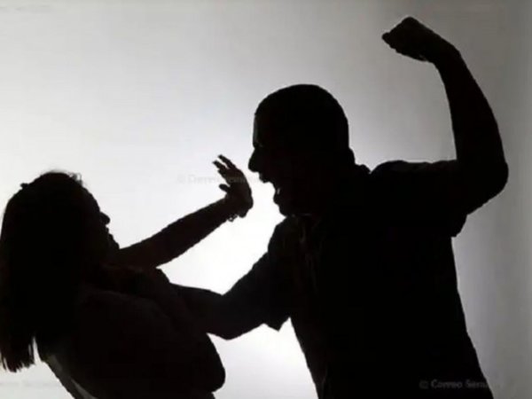 Golpeó brutalmente a su mamá y quedó detenido